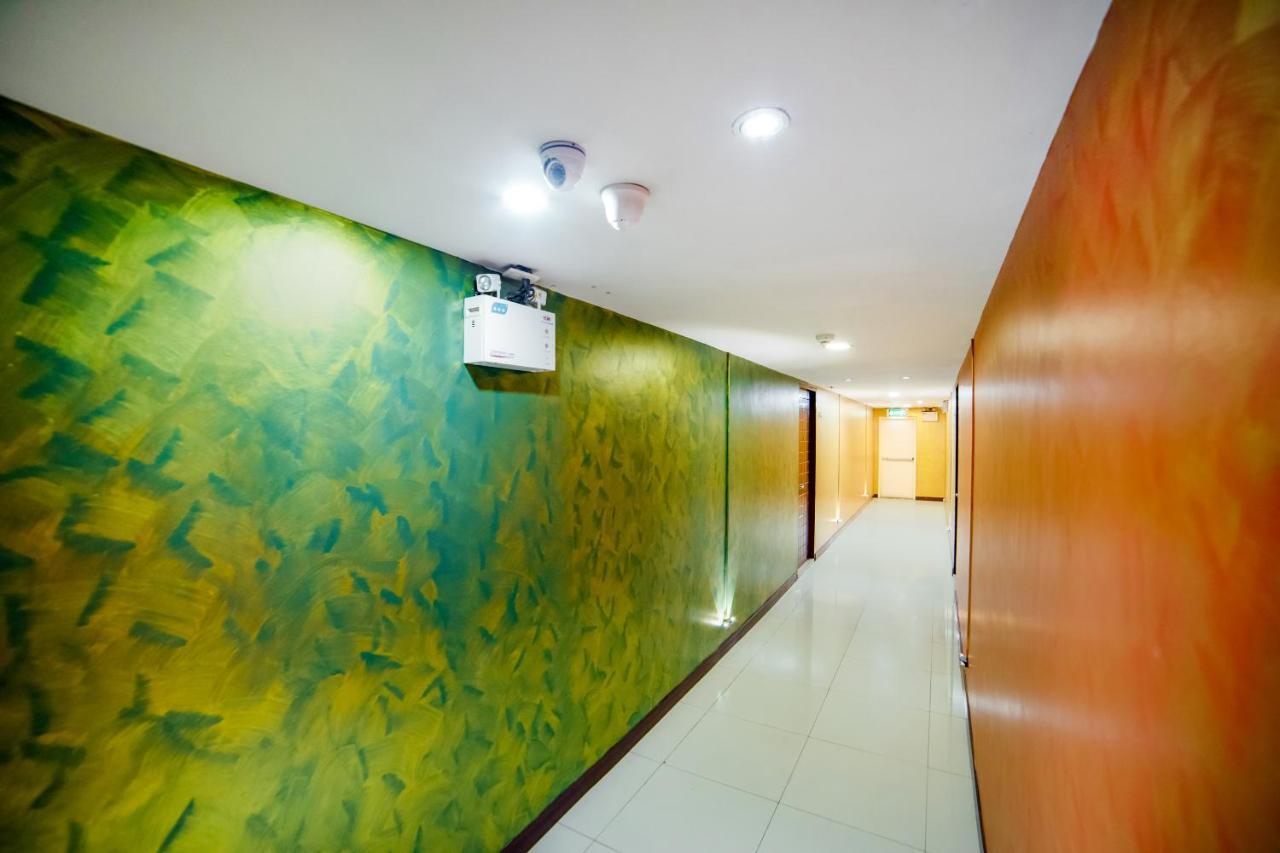 Oyo 460 Int Place Bangkok Exterior photo